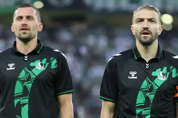 Sakaryaspor’da iki isim için yeni karar!