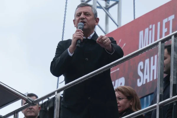 Özel’den Erdoğan’a: Herkes sorumluluğu...